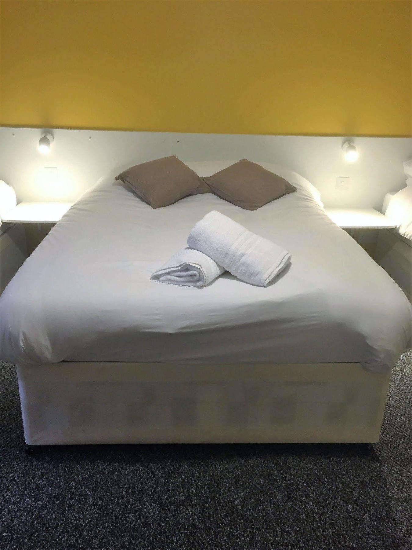 Mary Rose Inn Hotel Orpington Kültér fotó